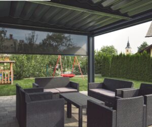 Lire la suite à propos de l’article Comment faire une toile coulissante pour pergola ?