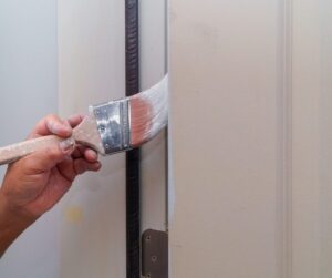 Lire la suite à propos de l’article Comment peindre une porte en aluminium ?