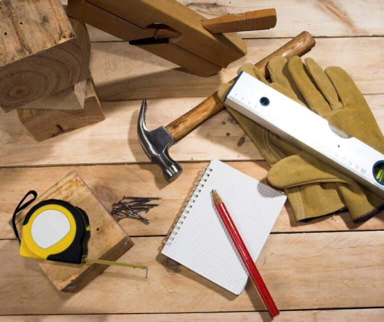 Lire la suite à propos de l’article Comment fixer sans percer ?