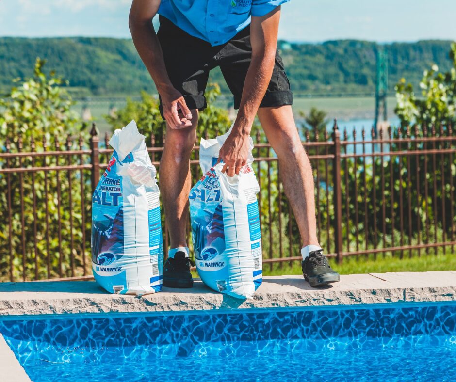 Lire la suite à propos de l’article Comment passer sa piscine au sel ?